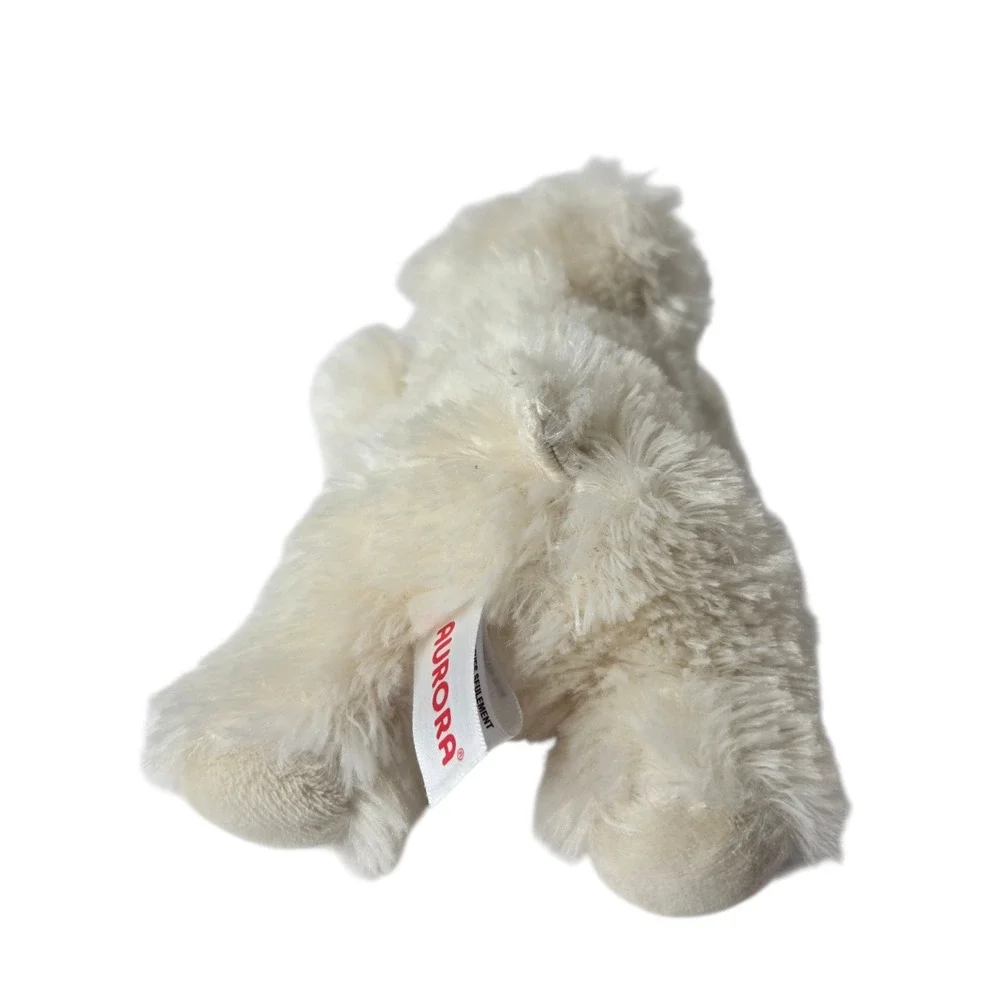 Aurora‎ Polaris Polar Bear 8
